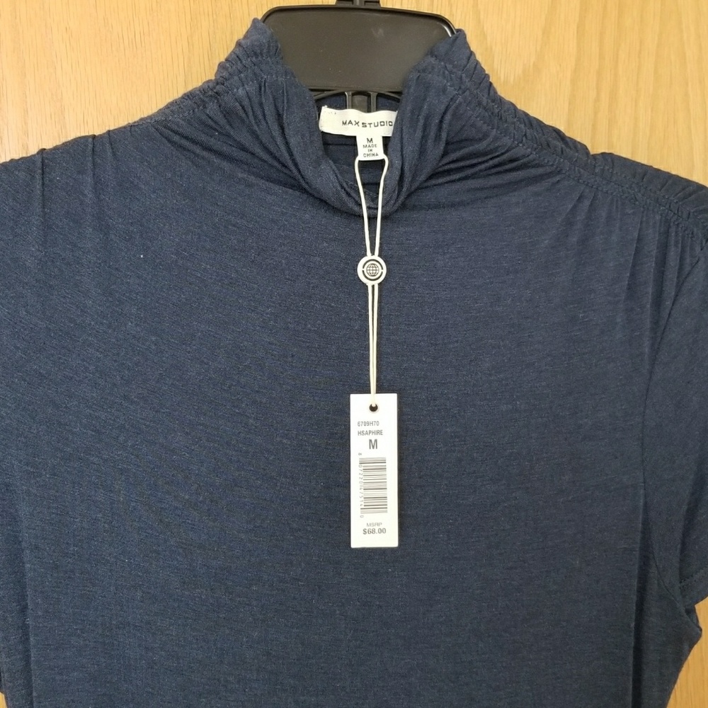 Max Studio turtleneck t-shirt - Picture 3 of 7